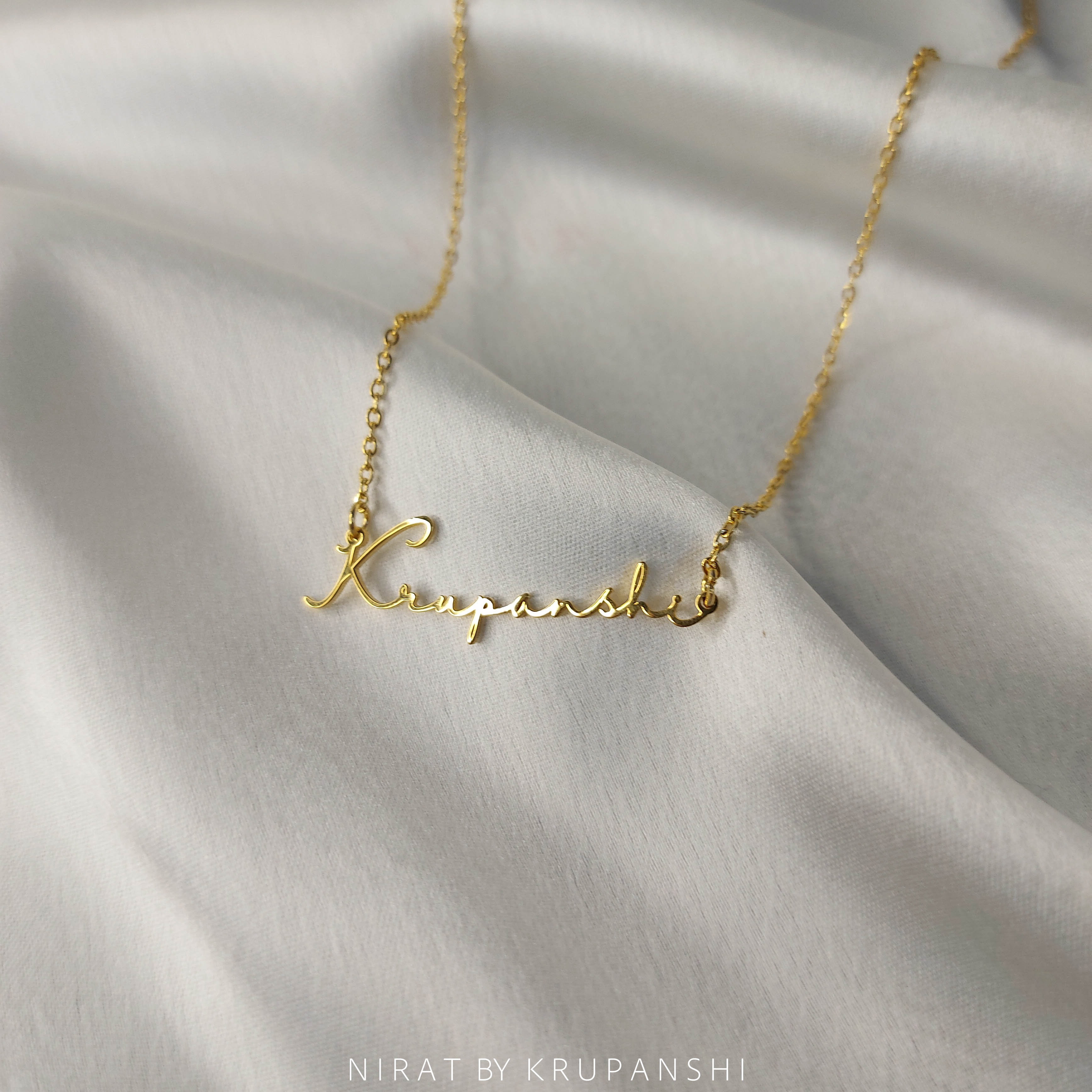 Name Pendant : Signature Font
