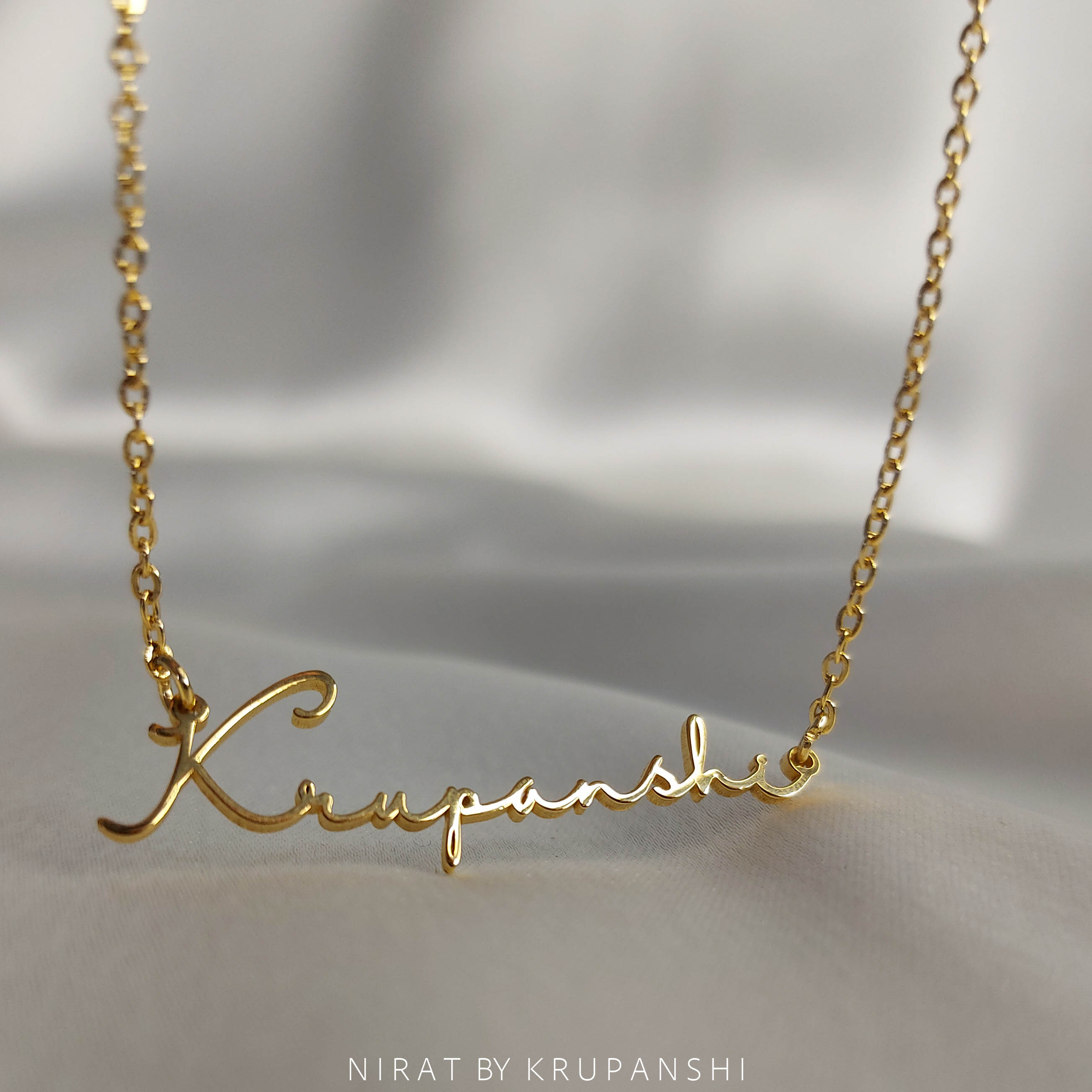 Name Pendant : Signature Font