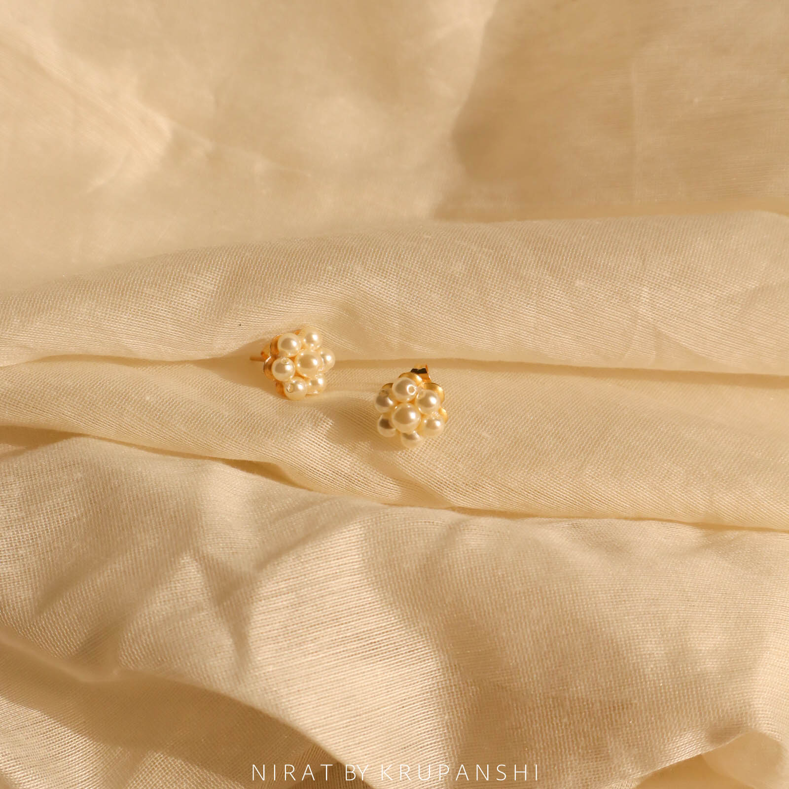 Floral Pearl Stud