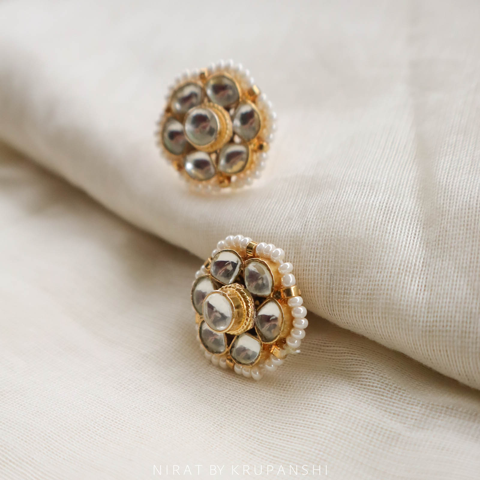 Pushpa Kundan Stud
