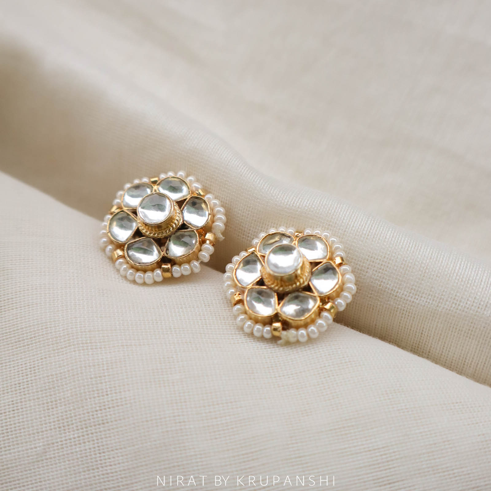 Pushpa Kundan Stud