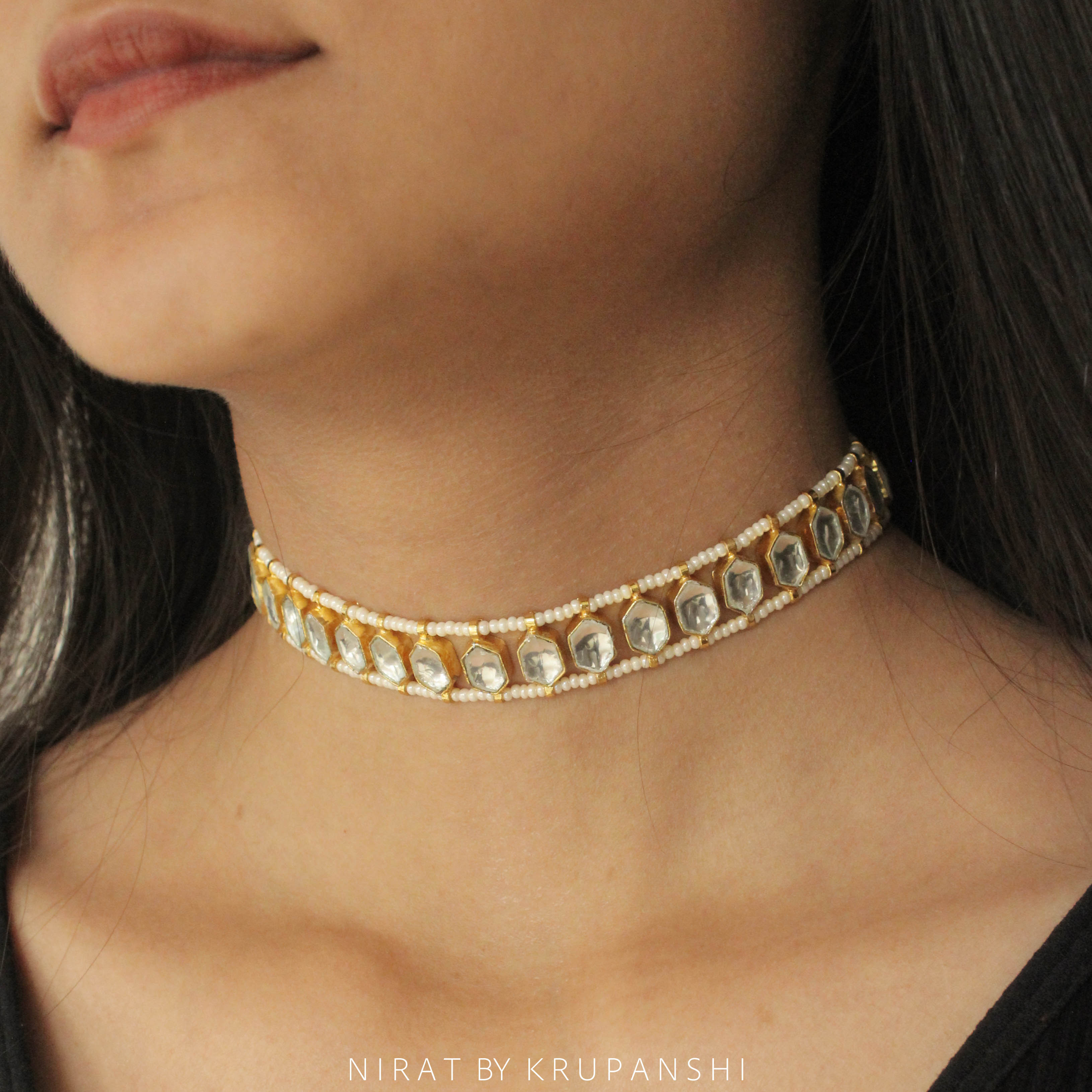 Shatkona Choker