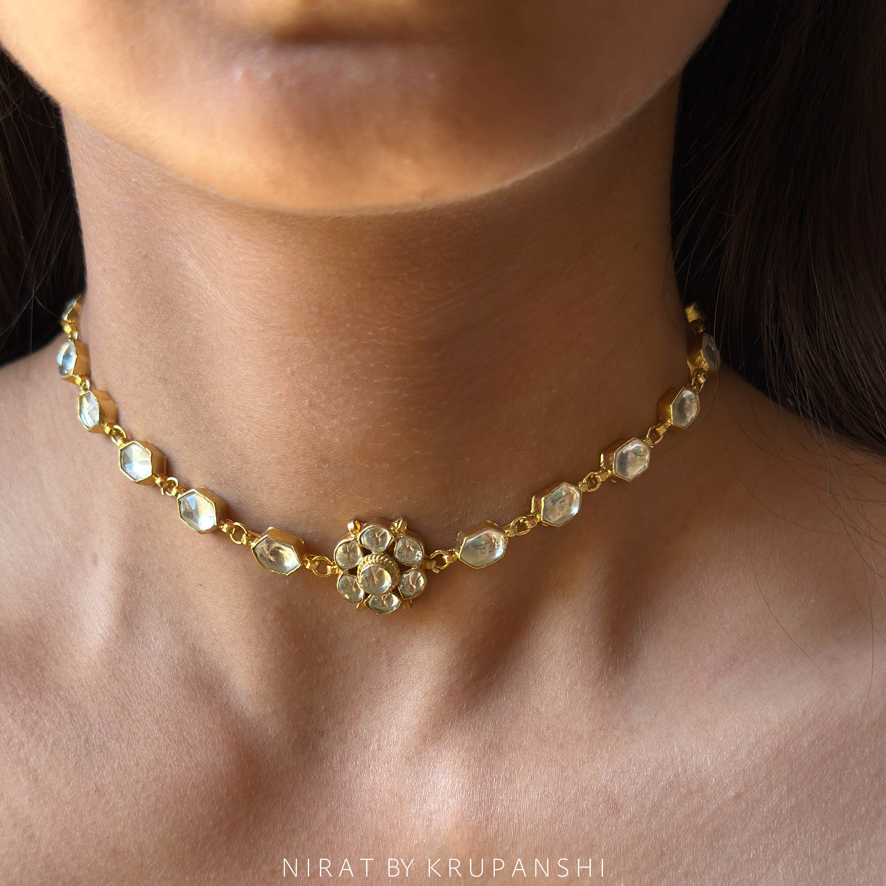 Nazuk Phool - Flower Kundan Necklace