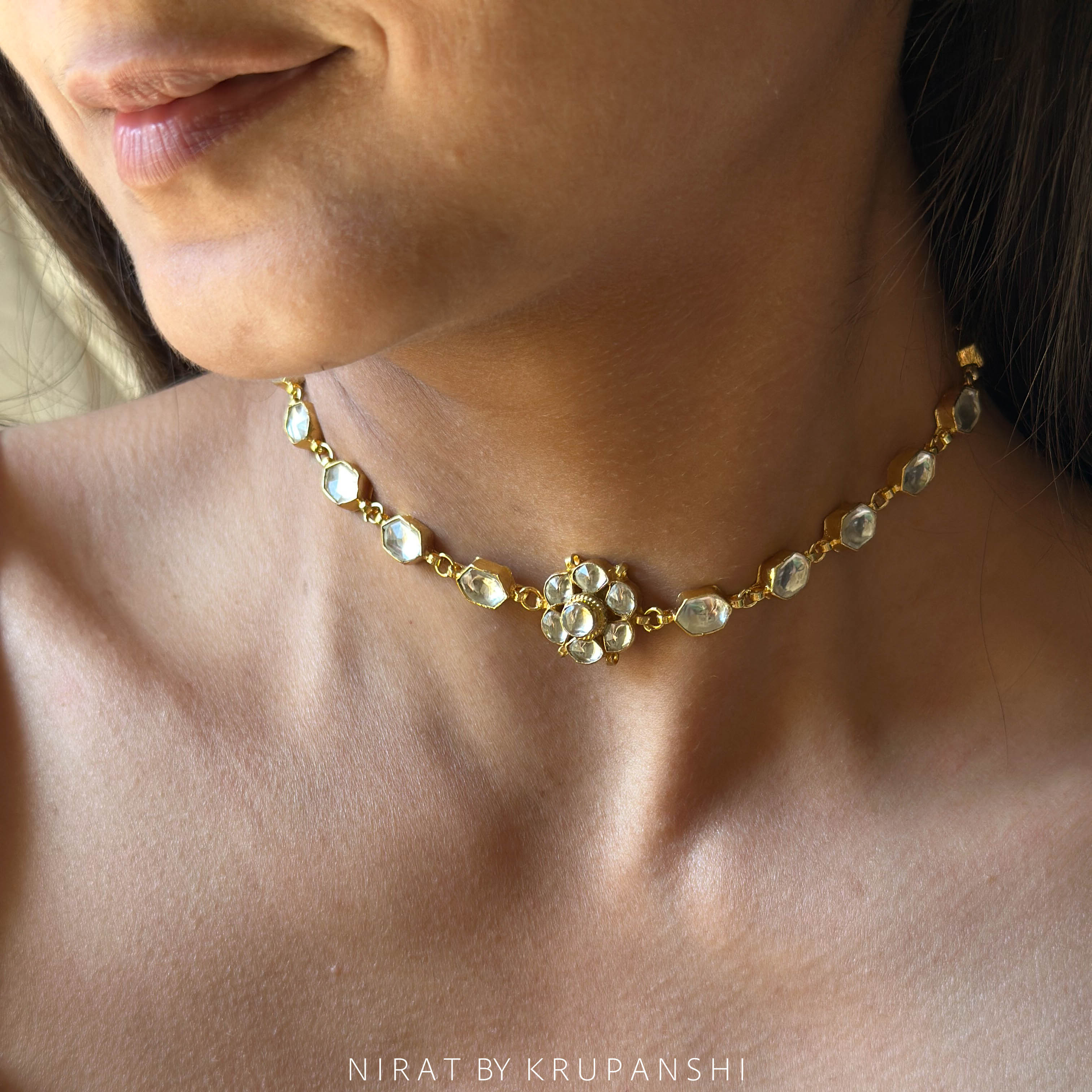 Nazuk Phool - Flower Kundan Necklace