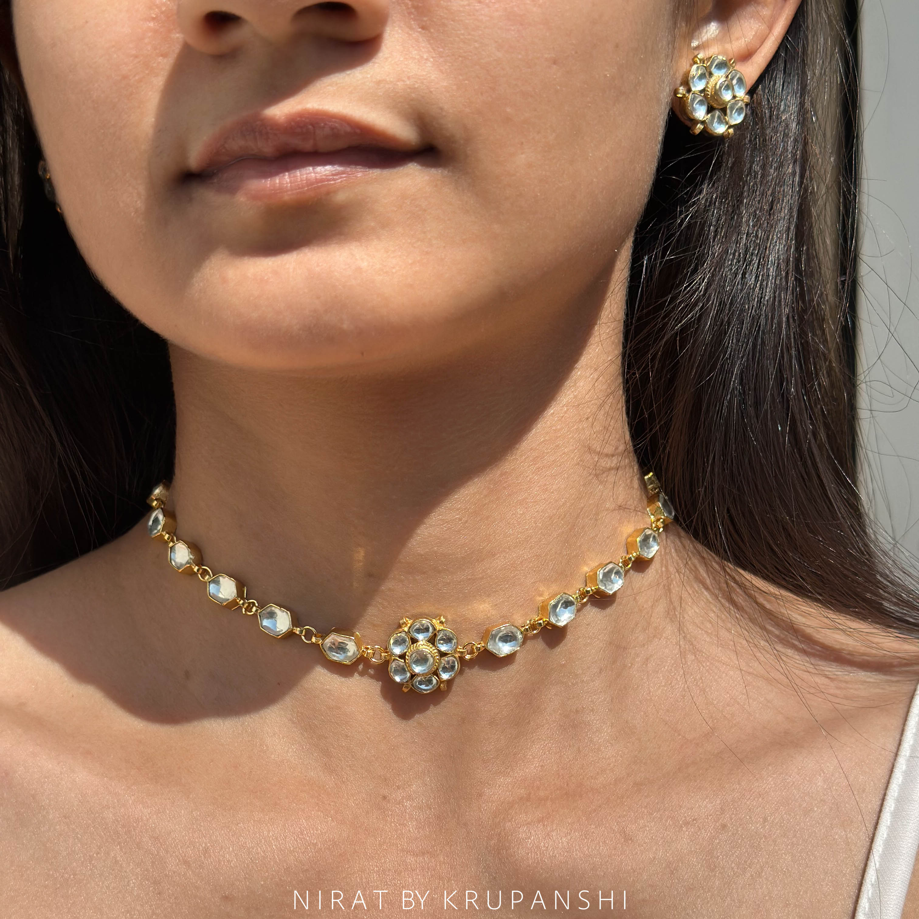 Nazuk Phool - Flower Kundan Necklace