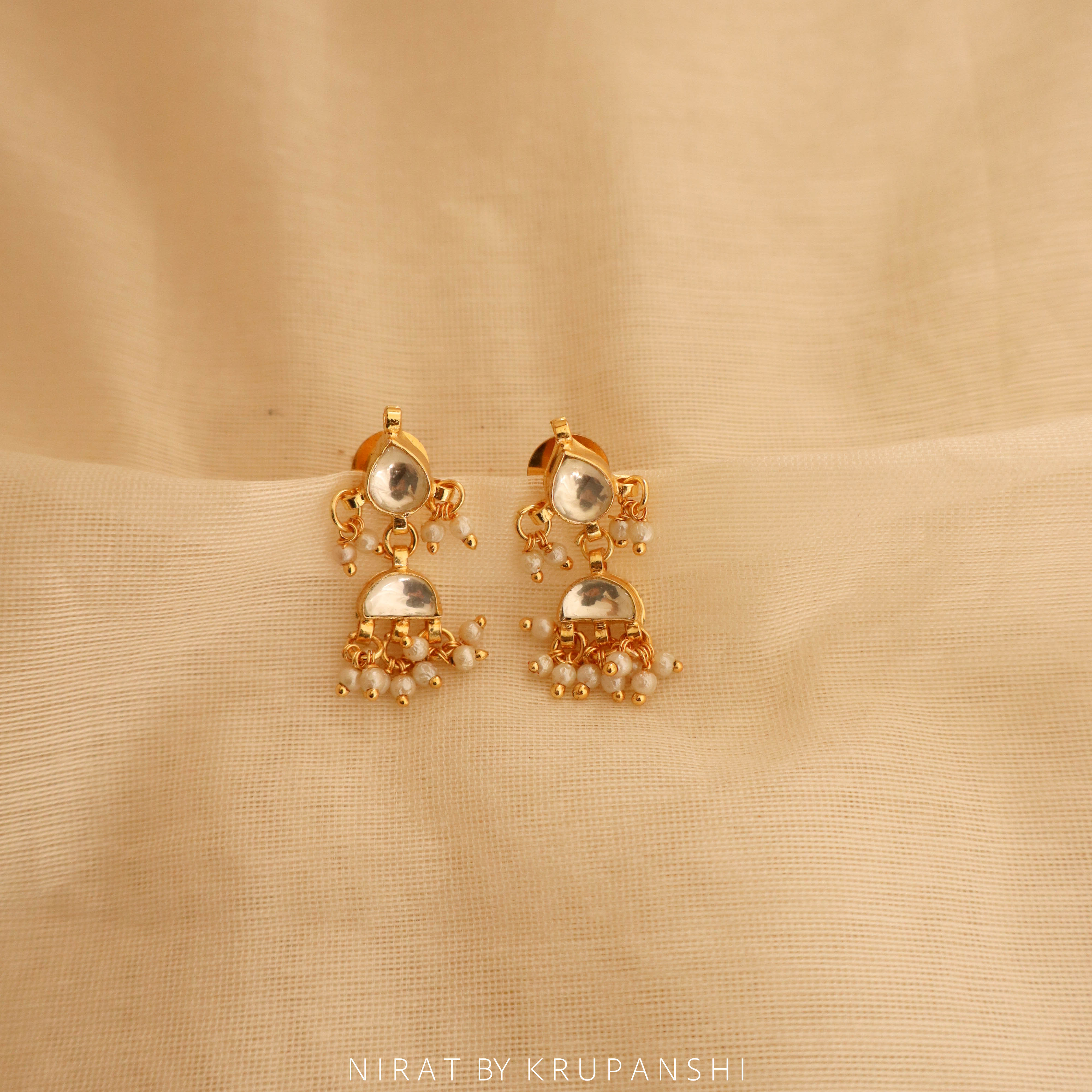 Shwet Earring
