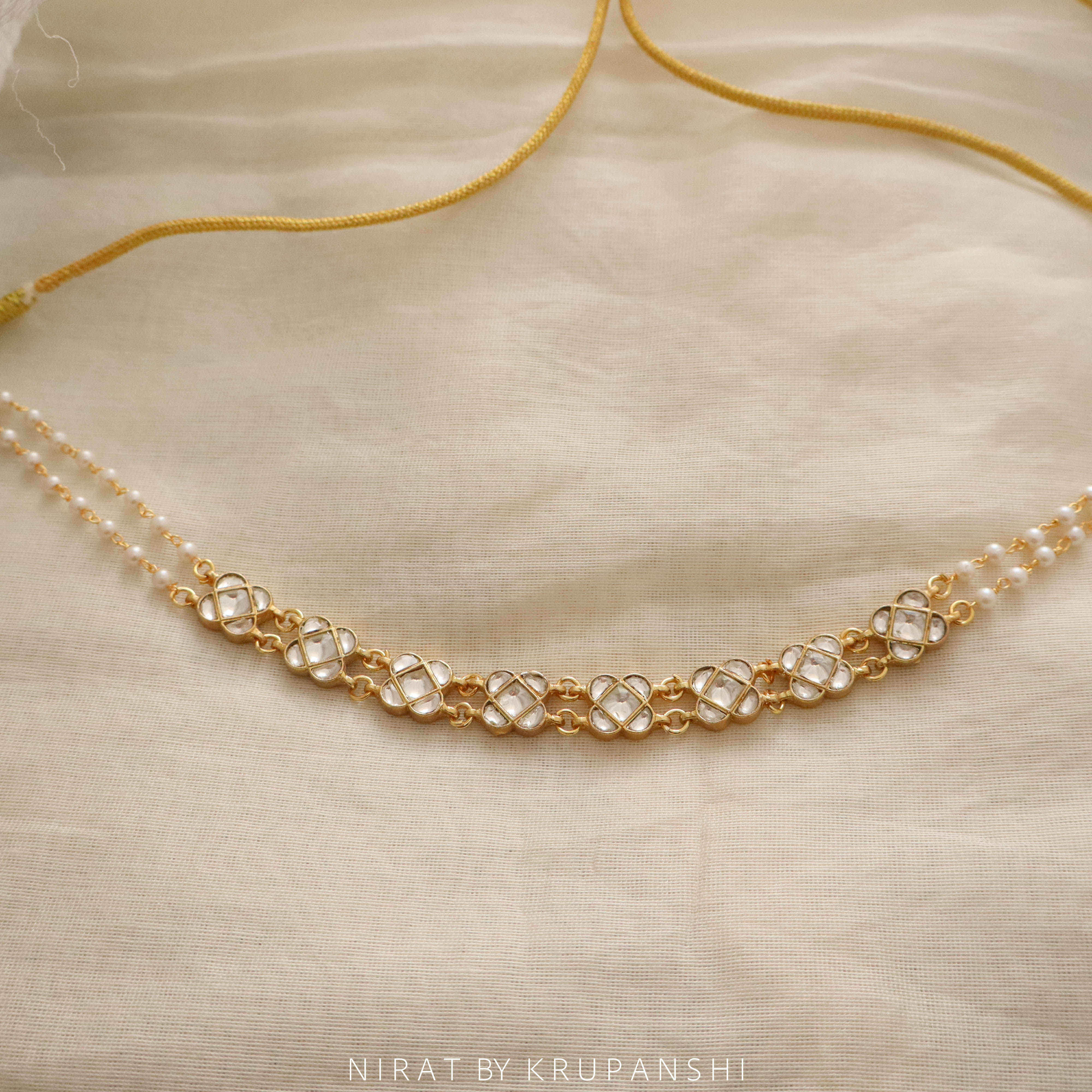 Square Link Choker - White