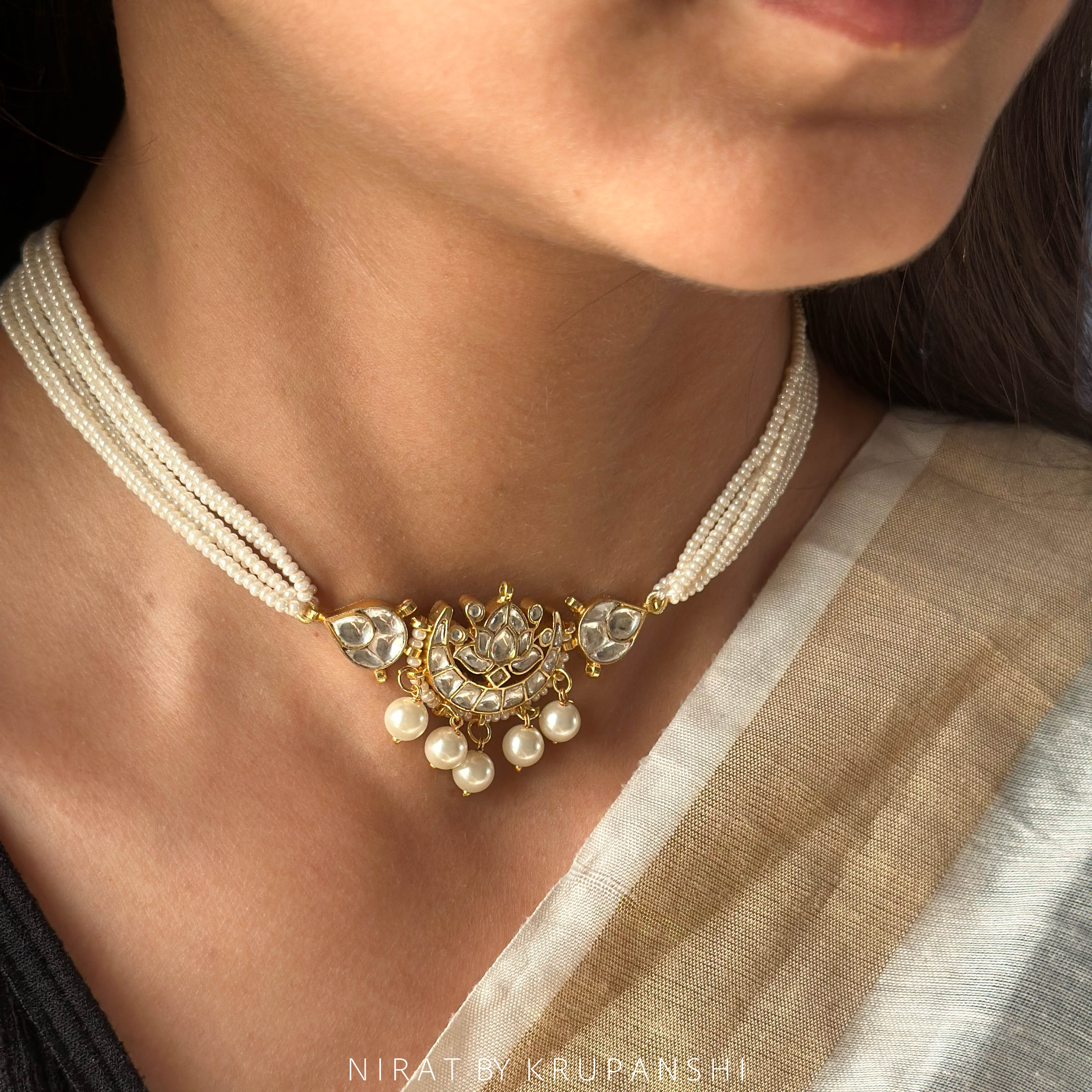 Noor - Chand Choker