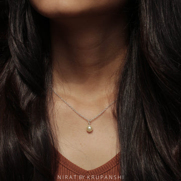 Pearl Chain Pendant