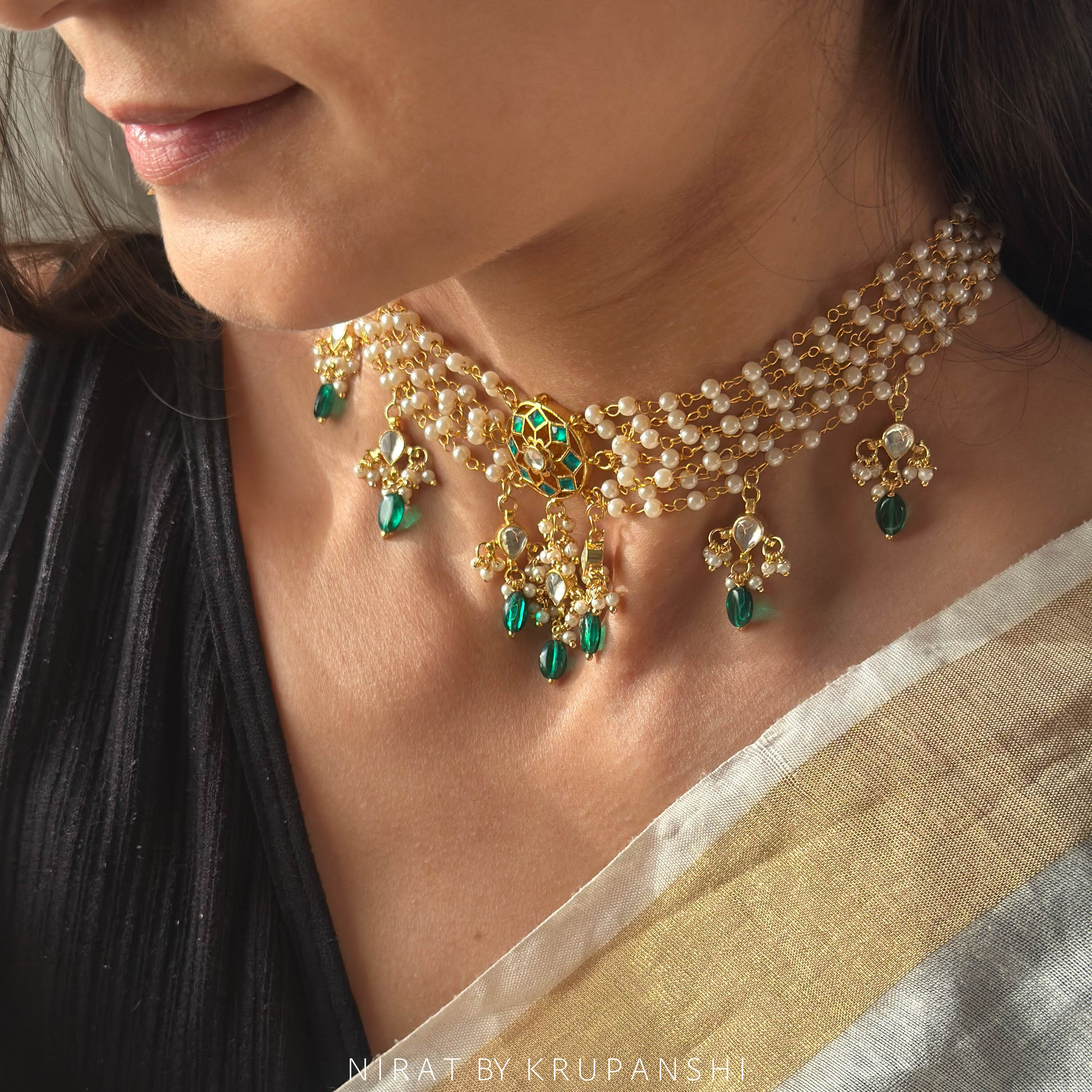 Green round kundan with Ganthan Chain Choker