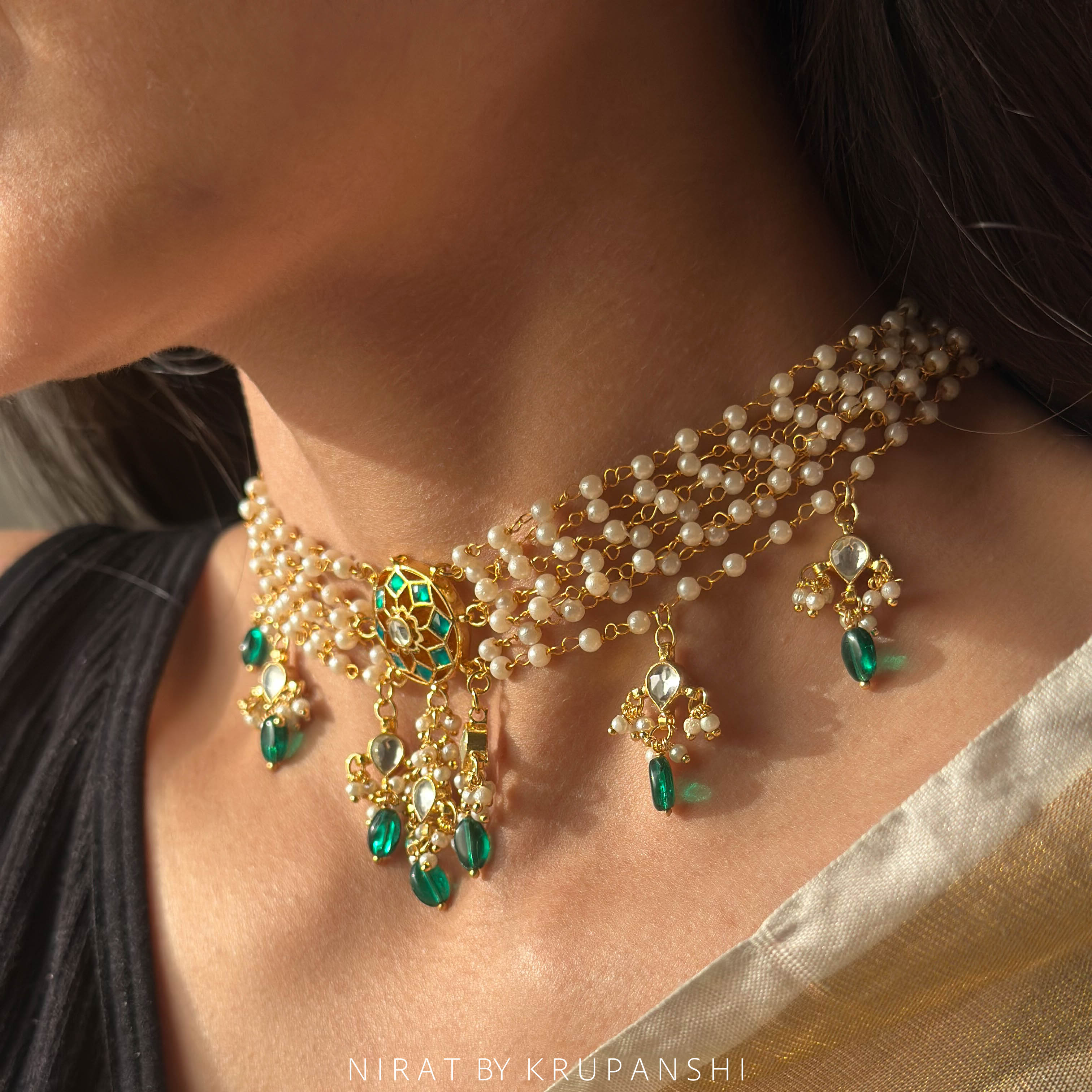 Green round kundan with Ganthan Chain Choker