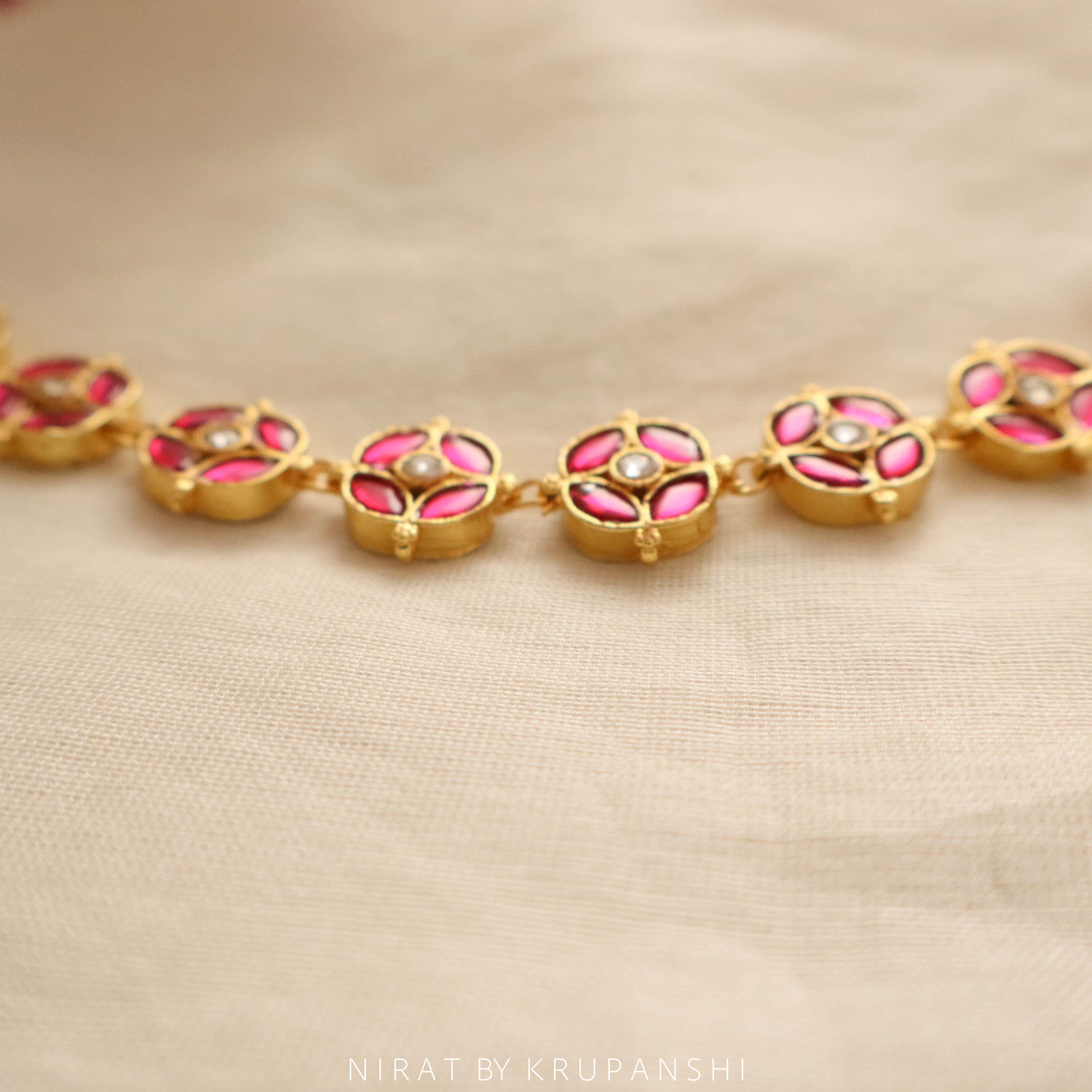 Square Link Choker - Raani
