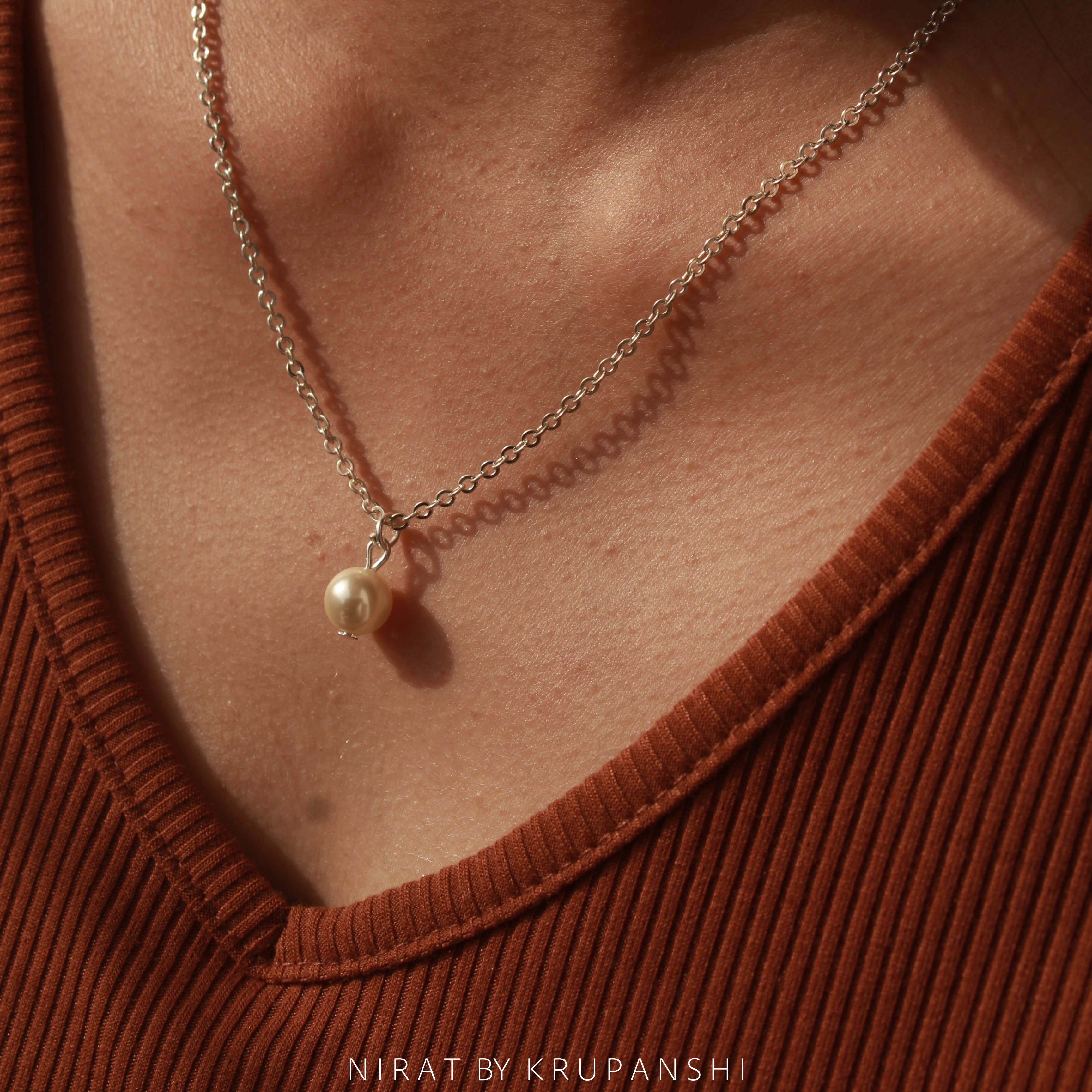 Pearl Chain Pendant