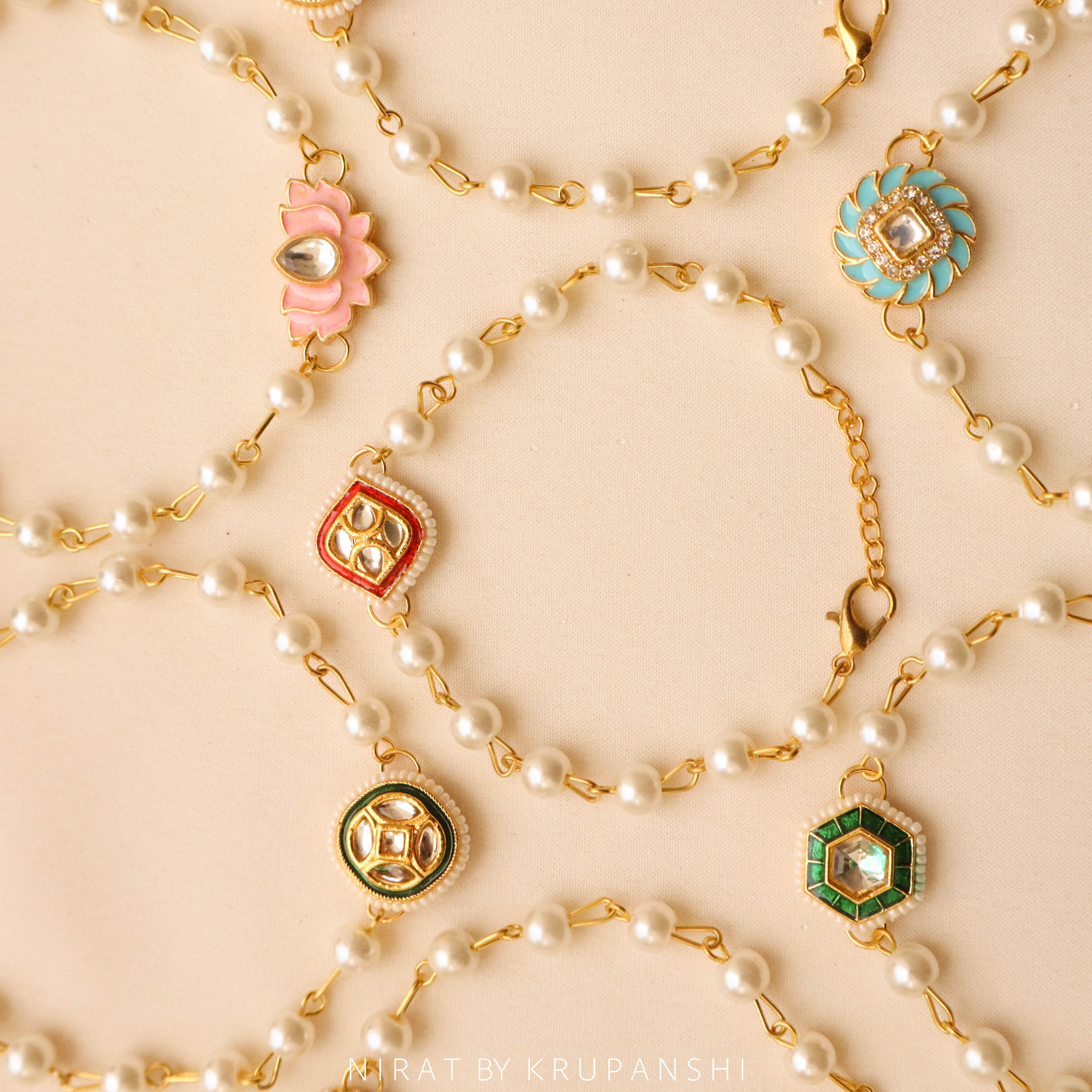 Ek Sutra Rakhi / Bracelet