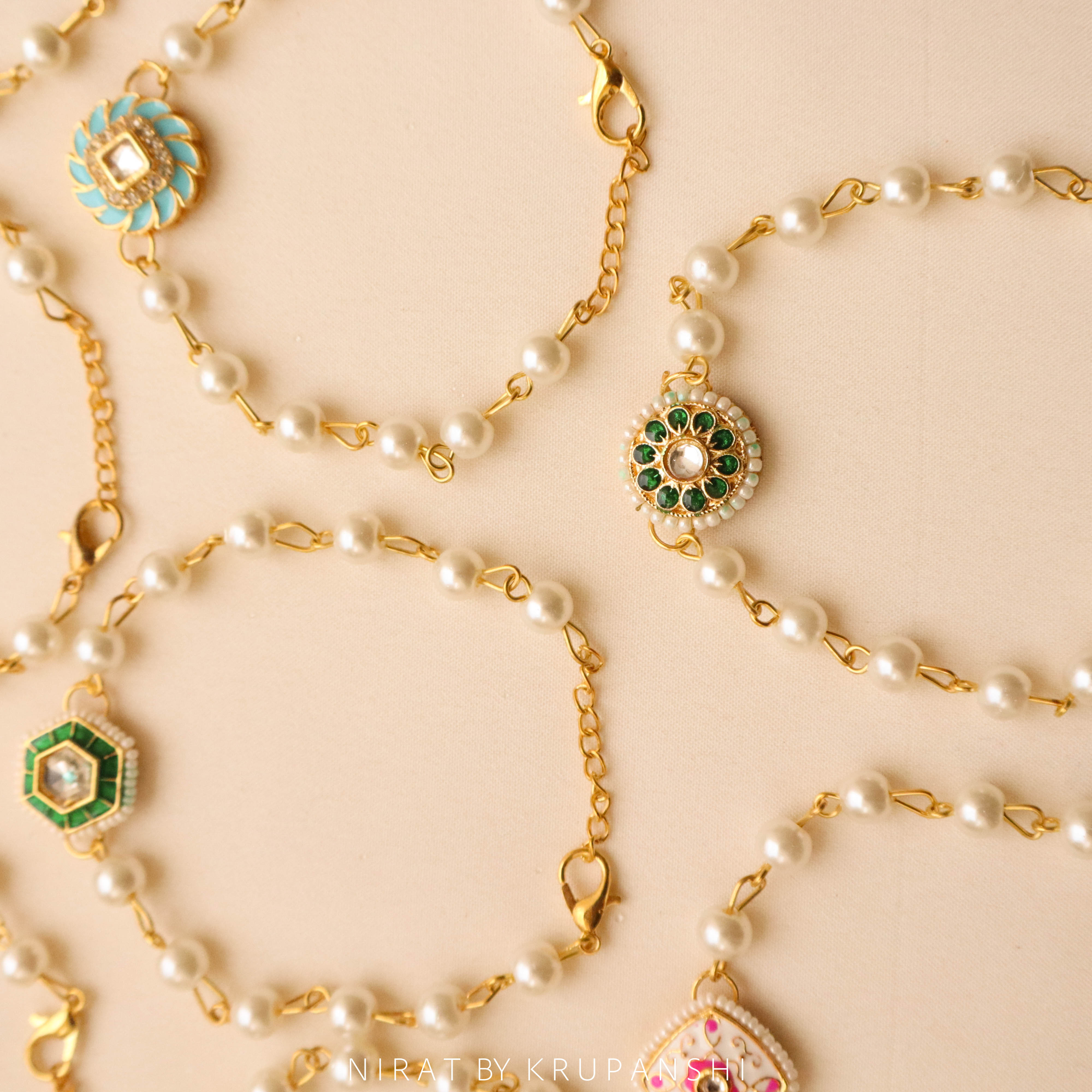 Ek Sutra Rakhi / Bracelet