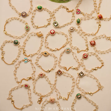 Moti Jhalak Rakhi / Bracelet
