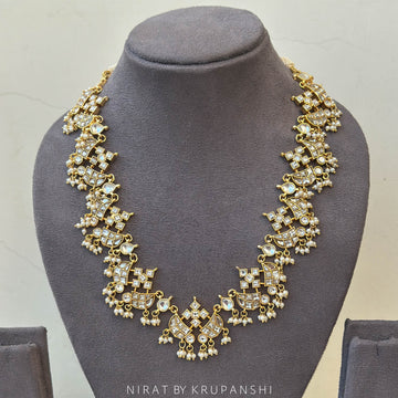 Raani Mahal - White Kundan Necklace