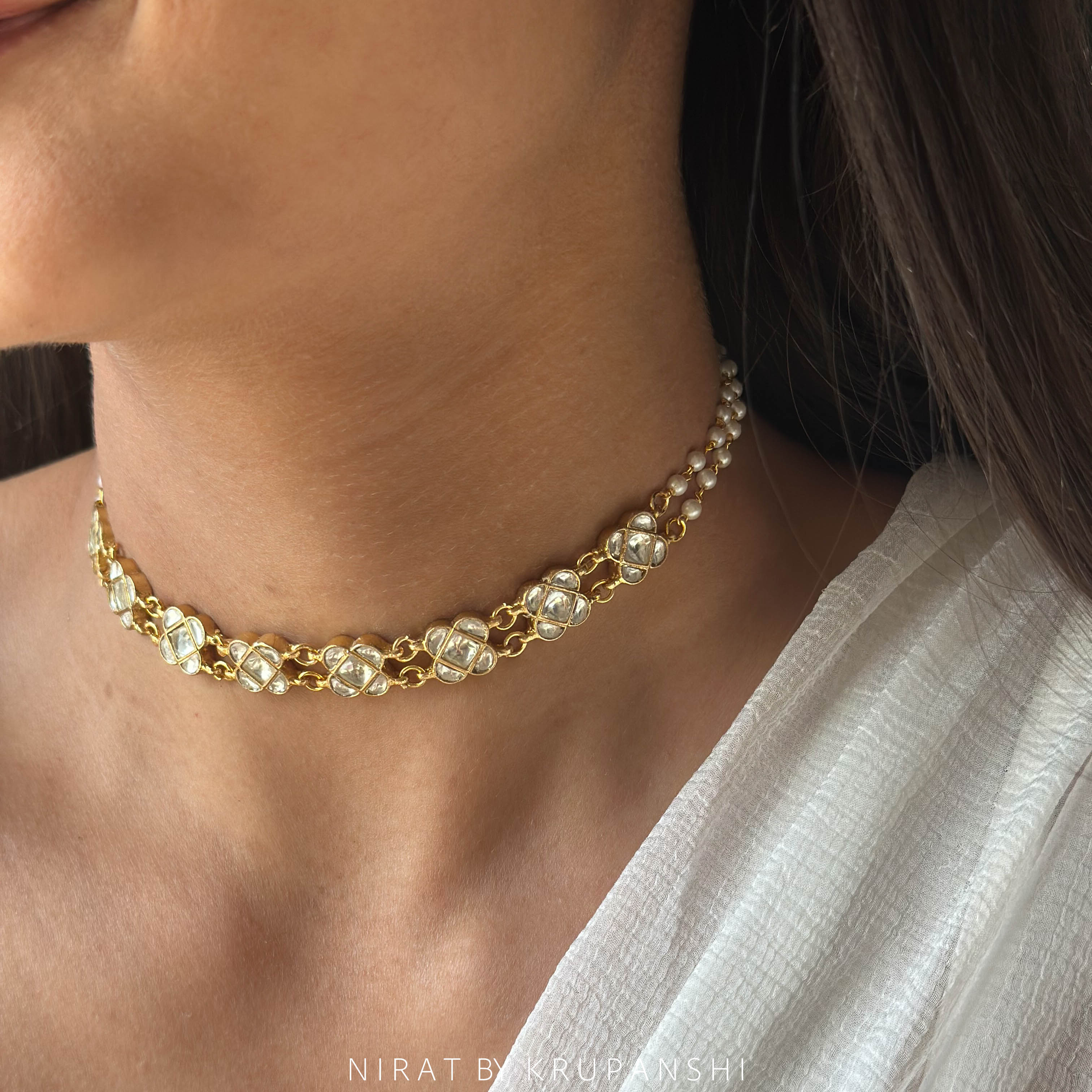 Square Link Choker - White