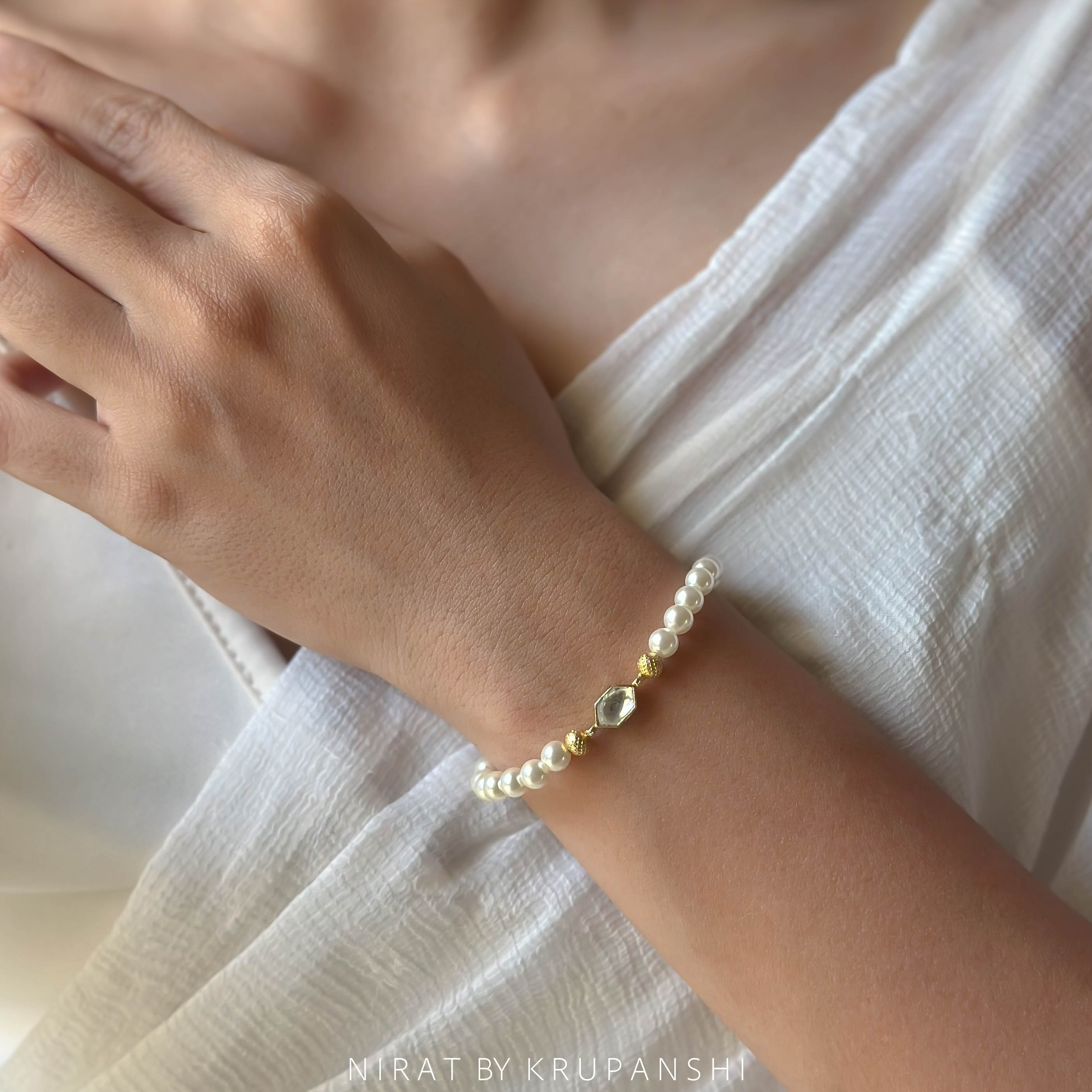 Kundan Pearl Bracelet