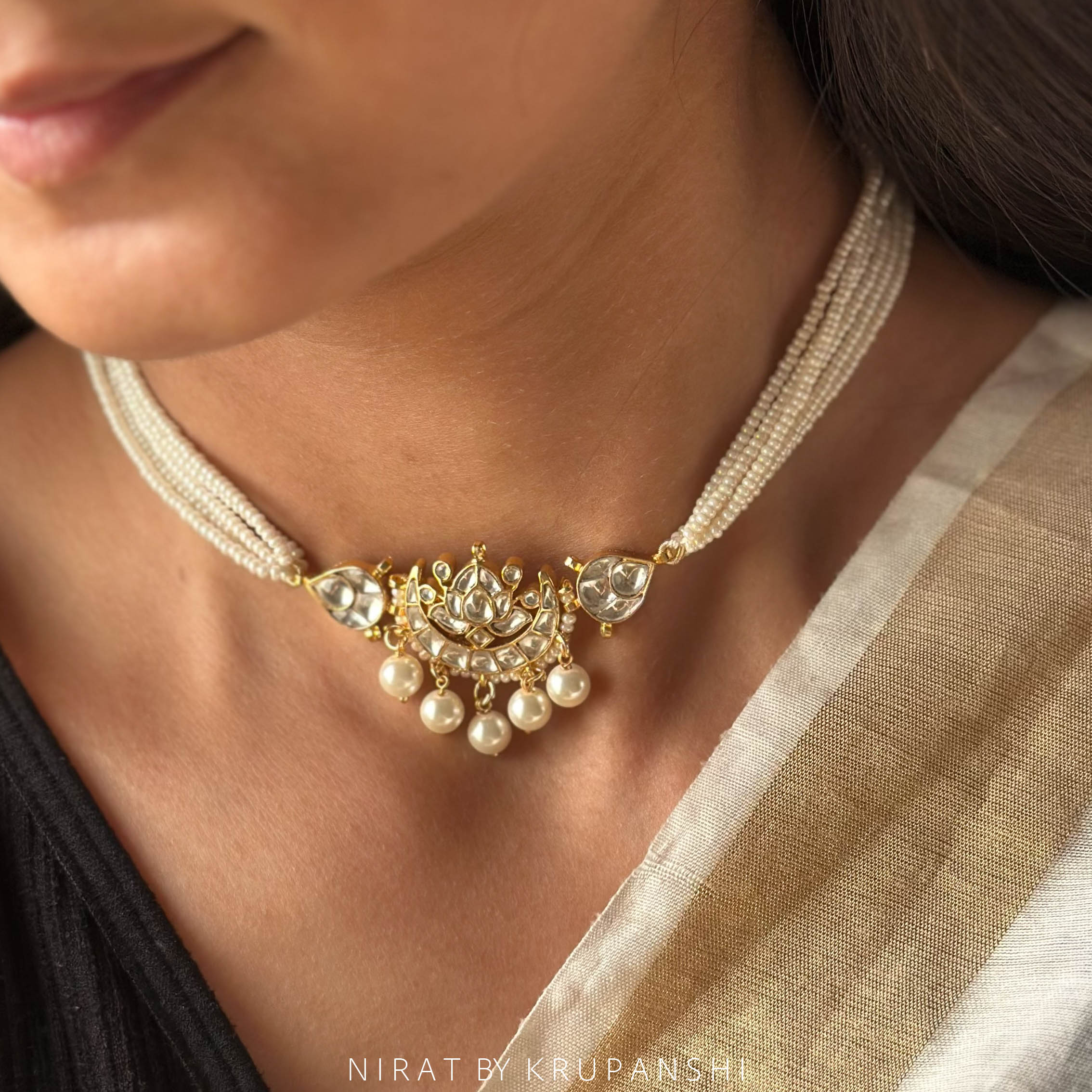 Noor - Chand Choker