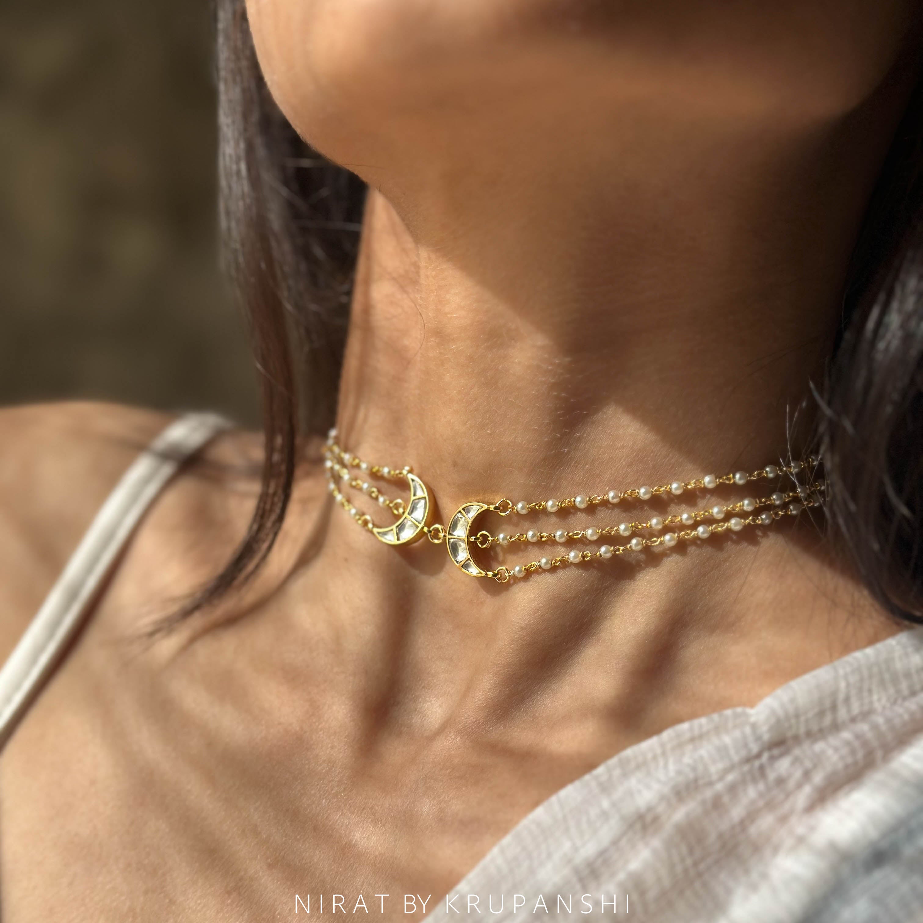 Ganthan Chand Choker - White