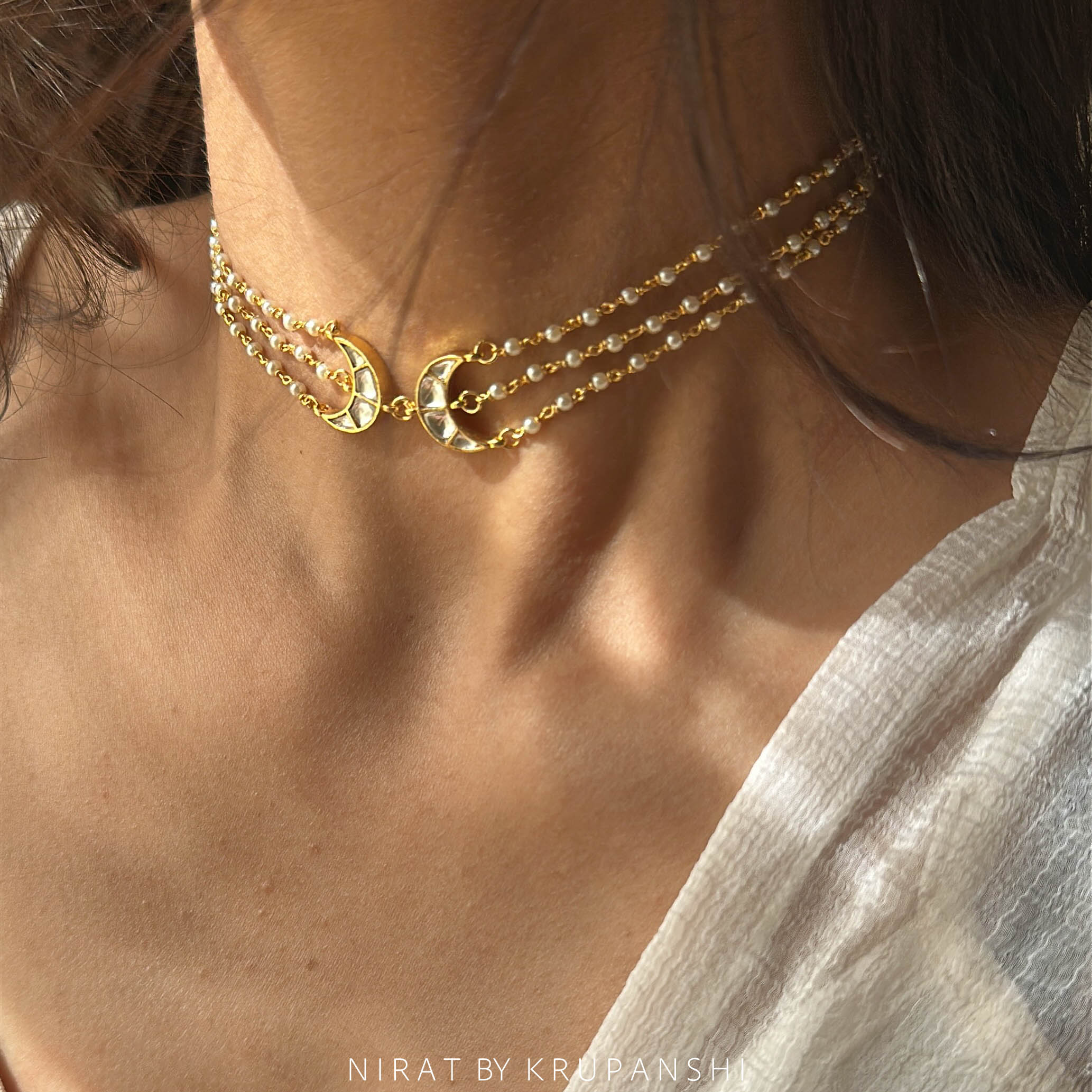 Ganthan Chand Choker - White