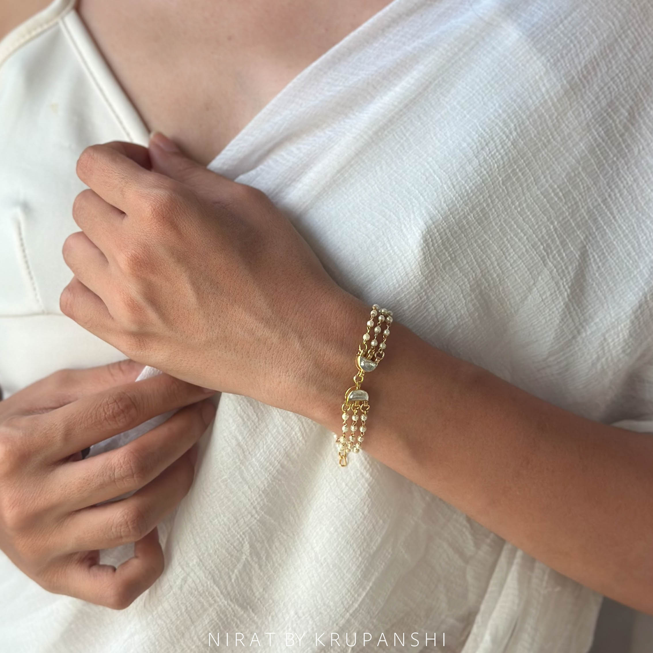 D cut Bracelet